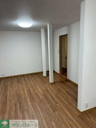 渋谷区本町5丁目戸建の物件内観写真